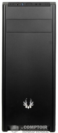 La façade du Nova en détails