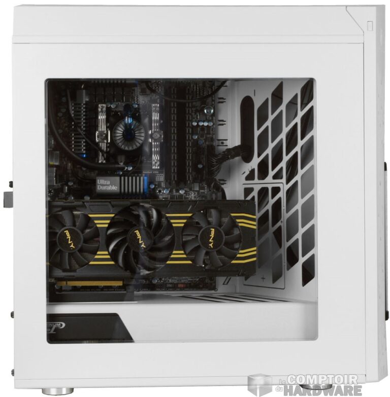 La vitre latérale et aperçu de l'intérieur