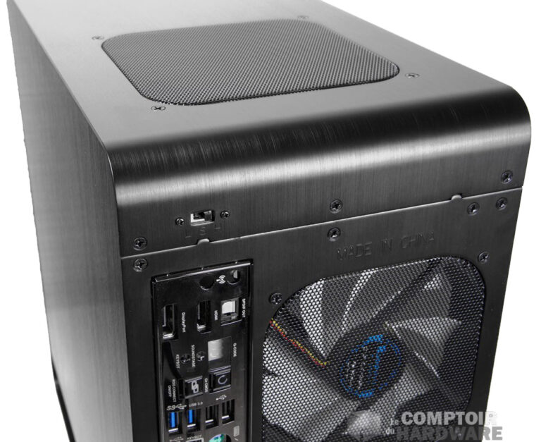 Ventilateurs, grilles et régulateur sur l'UMX3