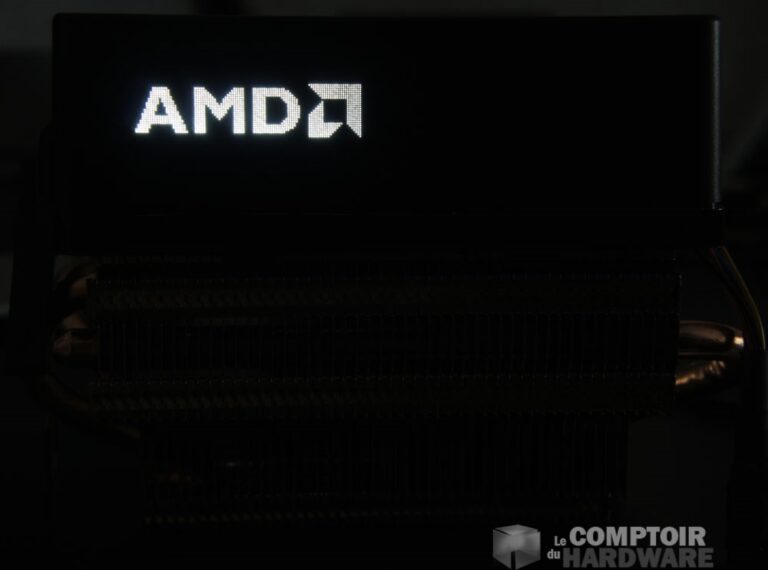 Le logo AMD en lumière