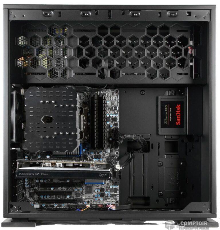 Dans le 303, côté carte mère