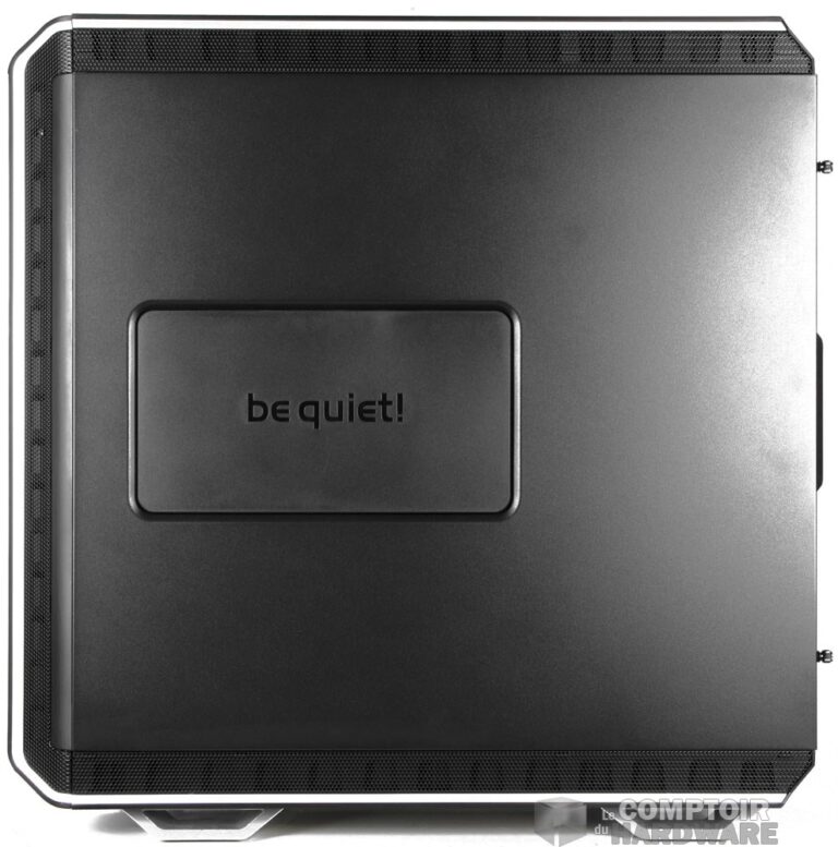 Le panneau plein de l'autre côté