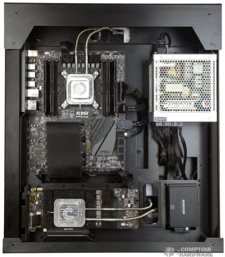 L'intérieur du Calyos Fanless PC