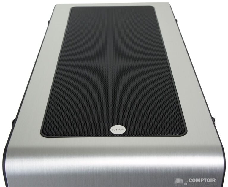 Grille amovible sur le dessus de l'UMX4