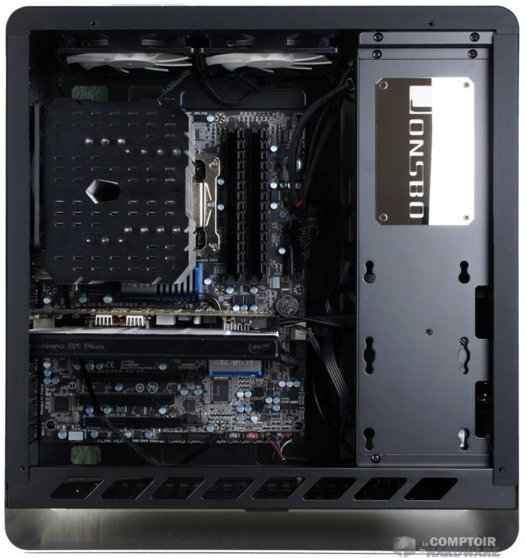 L'intérieur du Jonsbo UMX4