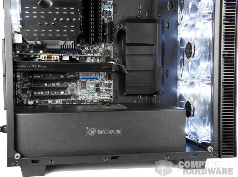 Les compartiments de l'AI Crystal