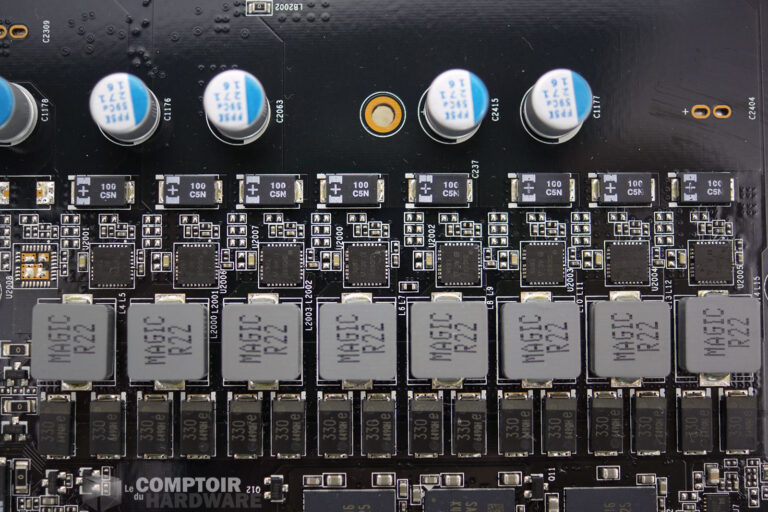 Gainward GTX 1070 Phoenix GLH : étage d'alimentation