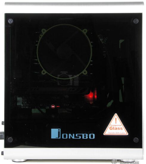 Les panneaux en verre trempé, mais sec rassurez-vous