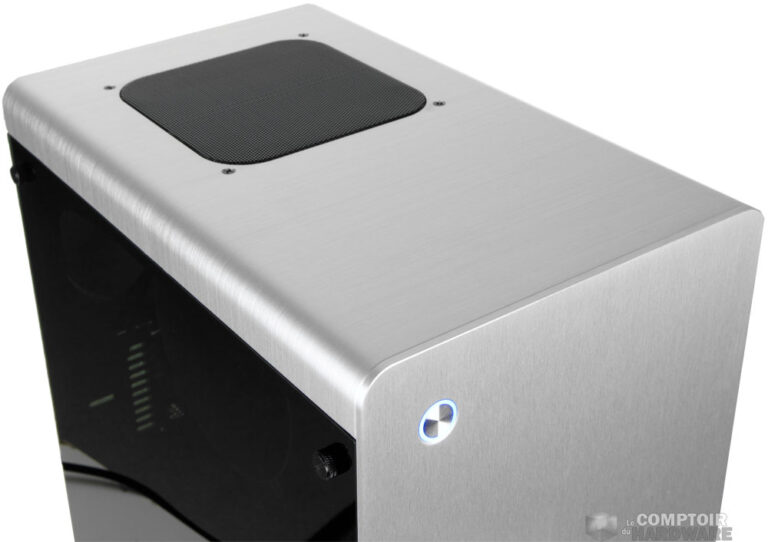 Le dessus du RM3 et sa grille de protection