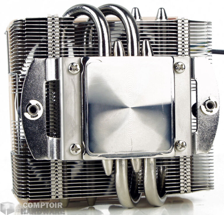 La base nette, nickelée et bien faite du NH-L9x65