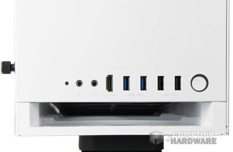 La connectique déportée et la partie réservée à la VR