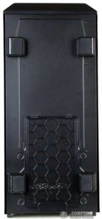 Le dessous et son filtre à poussières