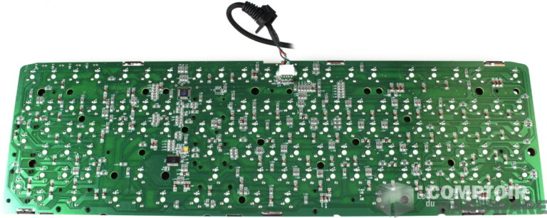 Fesses ! Ah ah ah ah ah ! Fesse ! Pfffffffffah ah ah ah ah !