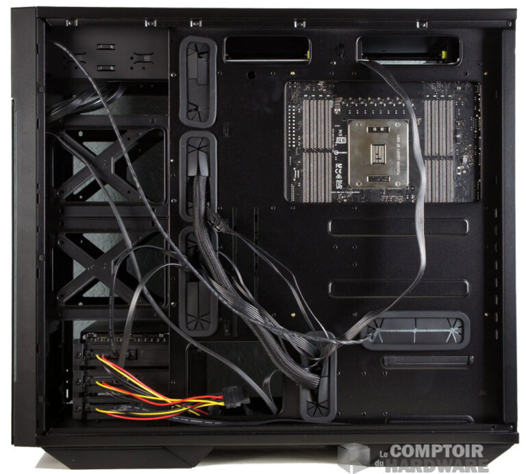 Derrière les coulisses 