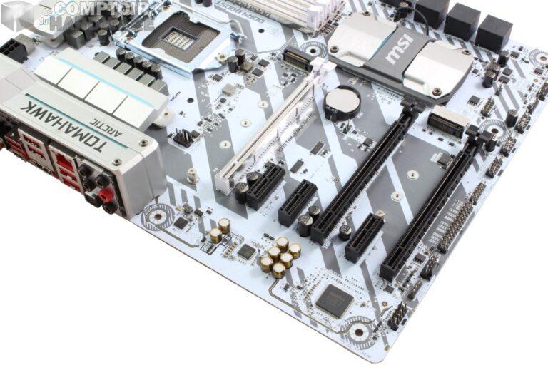 La partie audio et les slots PCIe