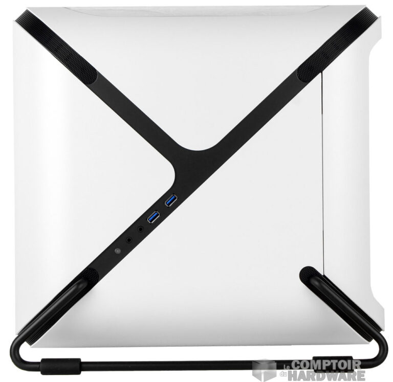 Le boîtier vu de côté