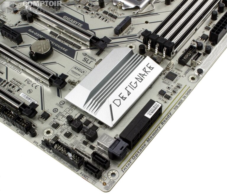 Dissipateur chipset et port SATA