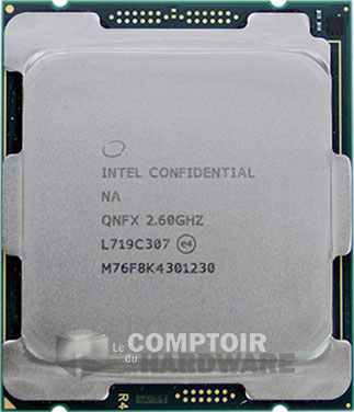 Core i9-7980XE face avant