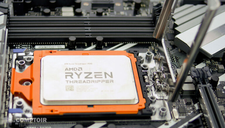 Application du CPU sur le socket