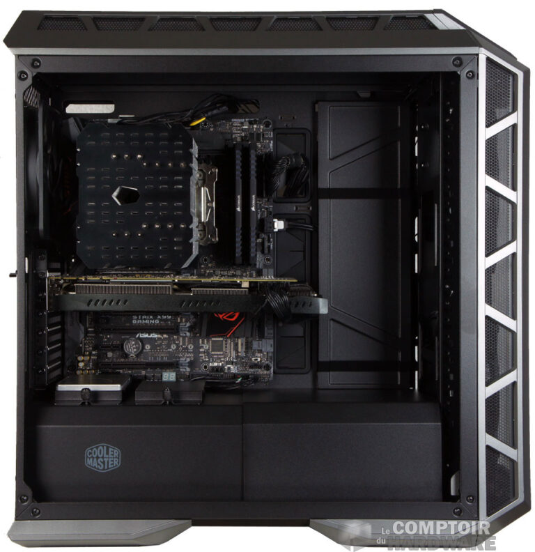 La GTX 980 Ti de PNY semble ridiculement petite