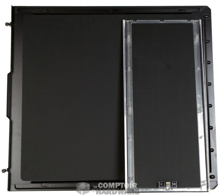 Façade et panneau latéral