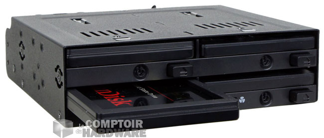 Le FlexiDOCK MB524SP-B. Que c'est long à écrire !