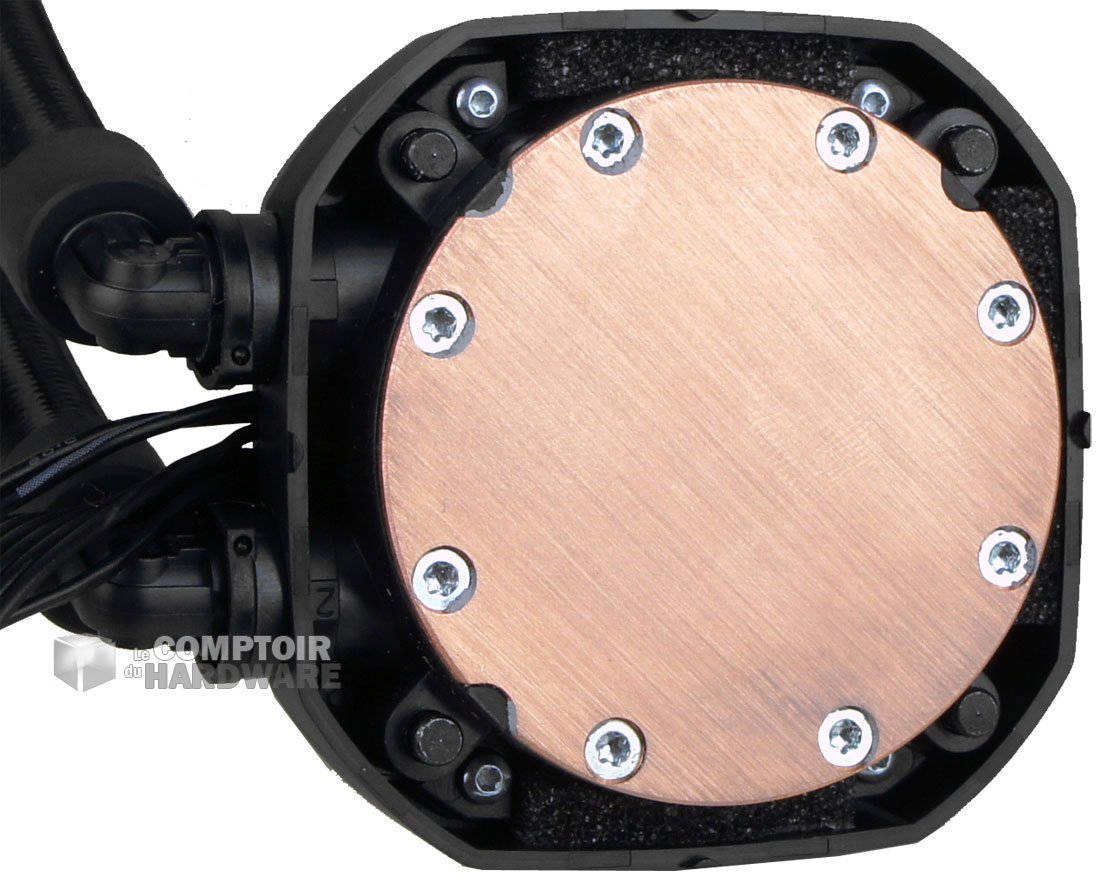 Le waterblock à la finition rainurée