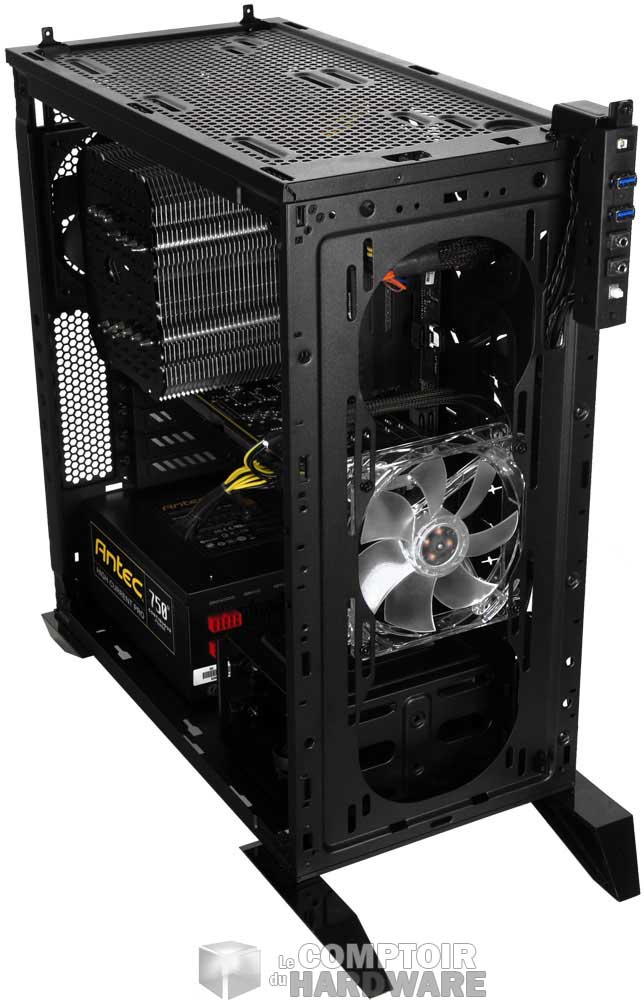 Le châssis emprunté au Crystal 460X