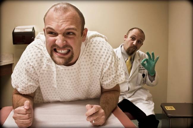 homme toucher rectal 2