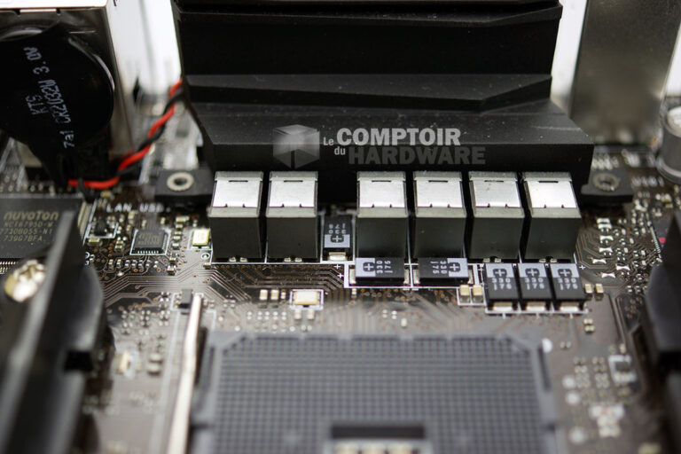 MSI B350I PRO AC : étage d'alimentation