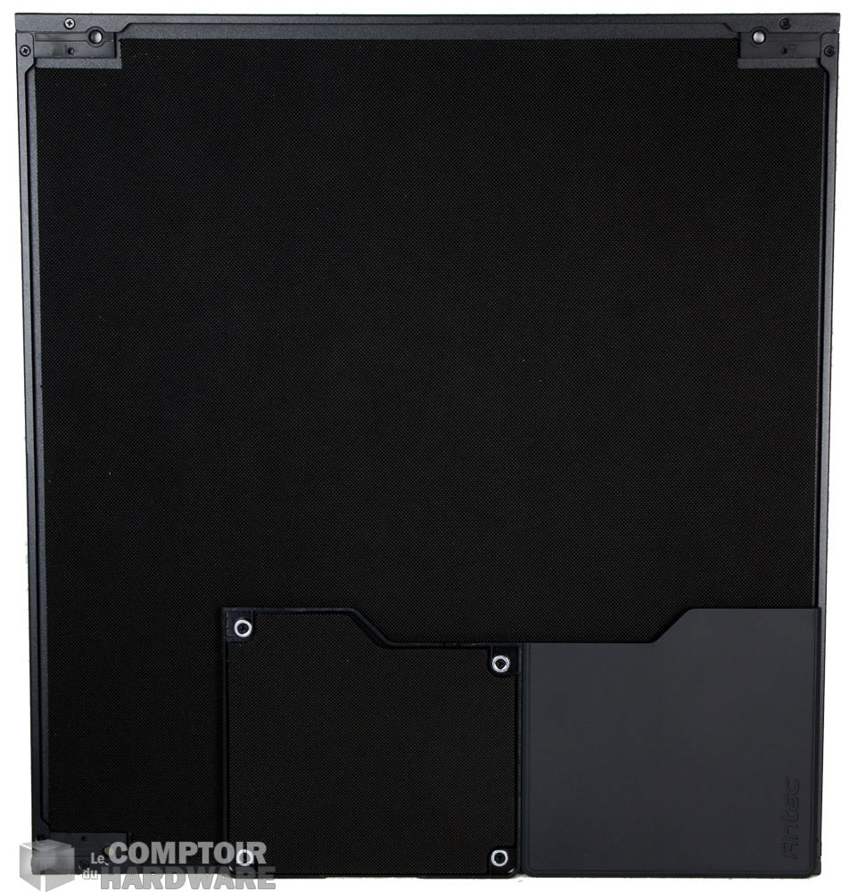 Panneaux et plaques antibruit sur le P110 Silent