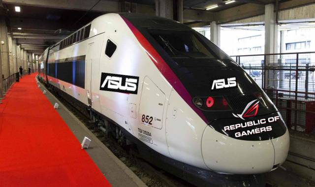 asus rog tgv pubicitaire