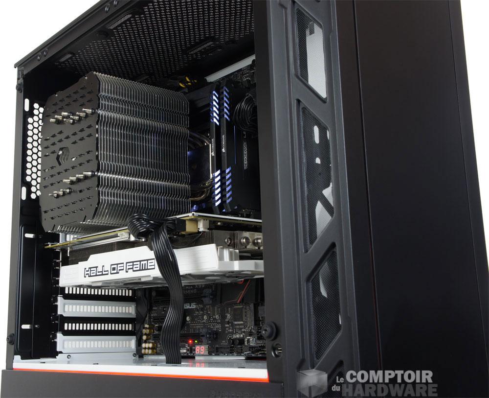 Quelques détails dans le boîtier et à l'extérieur