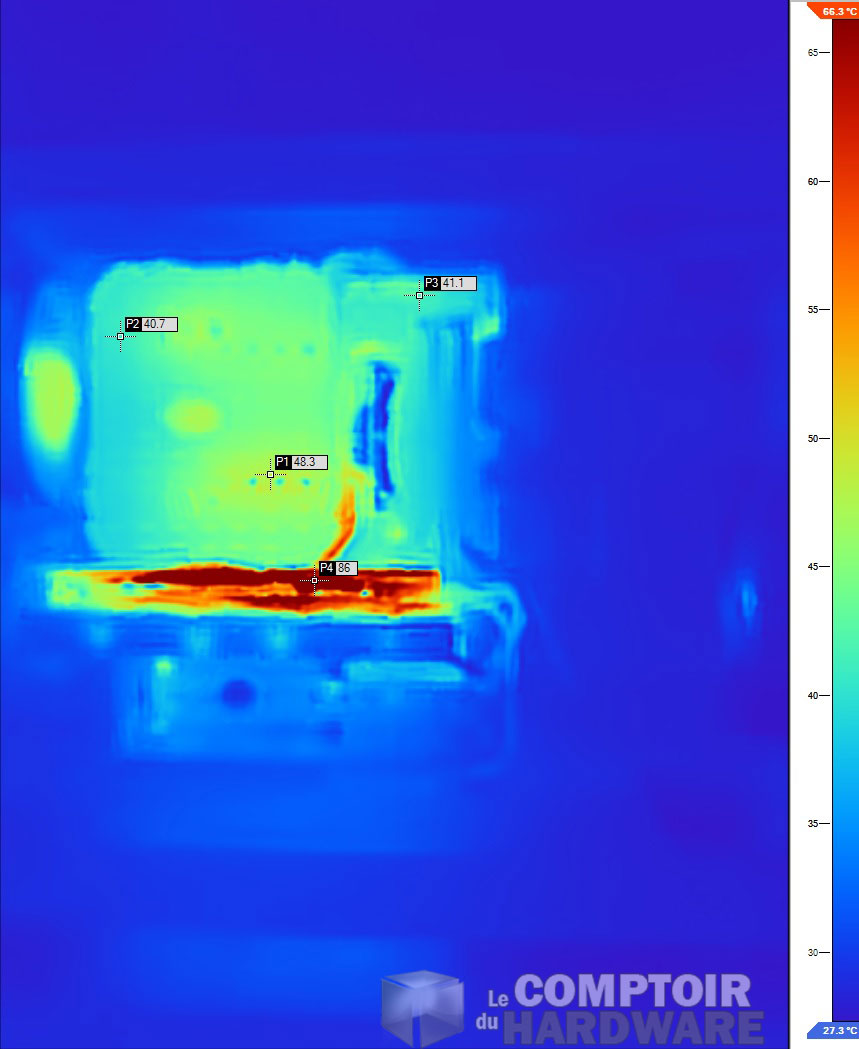 30 min de charge plus tard, ça chauffe bien malgré le panneau retiré