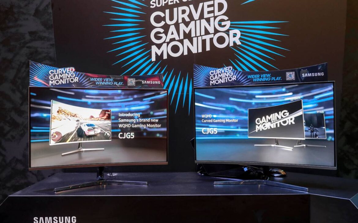 Samsung, Gamescom, série CJG5