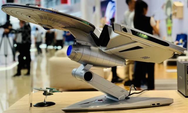 lenovo titanium entreprise ncc 1701 a 1