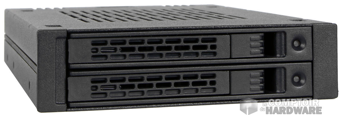 L'ExpressCage MB742SP-B de chez Icy Dock