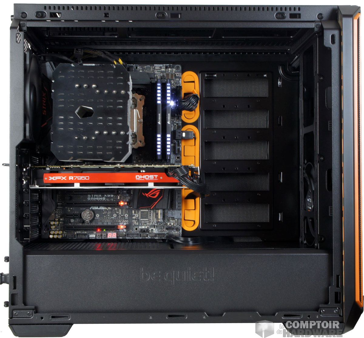 Silent Base 601 côté carte mère