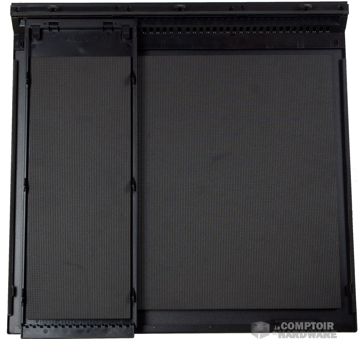 Les panneaux, avec 10 mm de revêtement acoustique !