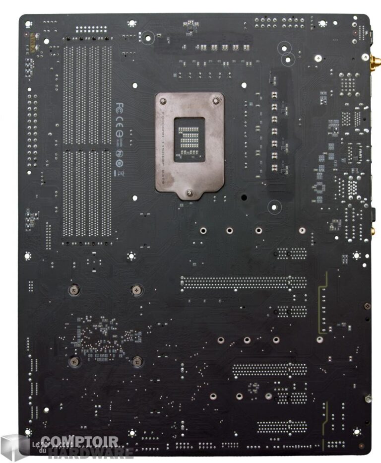 aorus z390 master - vue de dessous
