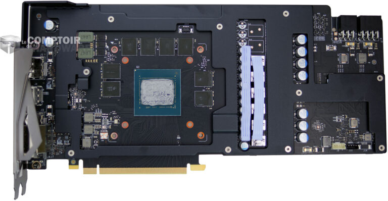 MSI RTX 2070 ARMOR : plaque avant