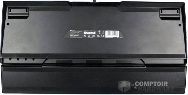 roccat vulcan 120 de dos