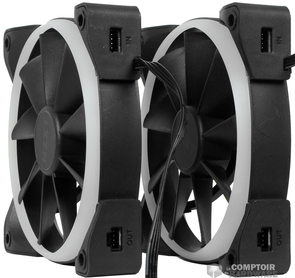 Les connecteurs pour l'éclairage en série des ventilateurs