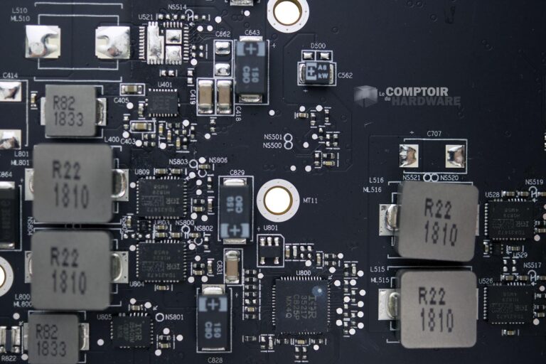 AMD Radeon VII contrôleur d'alimentation