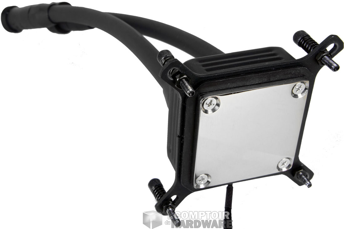 Une base en cuivre nickelé sur l'Eisbaer Extreme