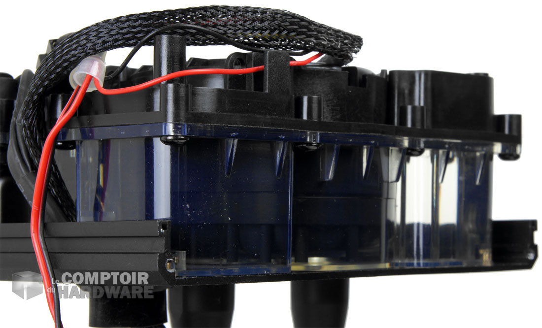 Le réservoir livré dans le kit