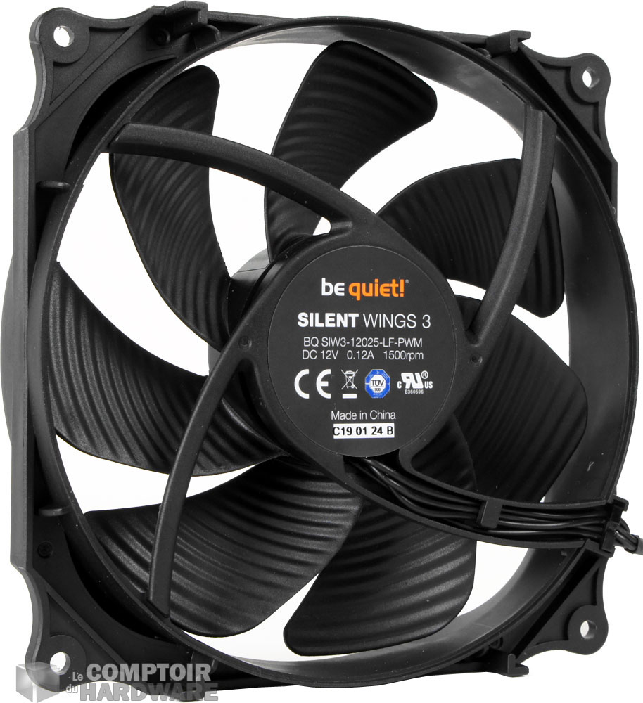 Le Silent Wings 3 avec les modifications visibles sur les coins