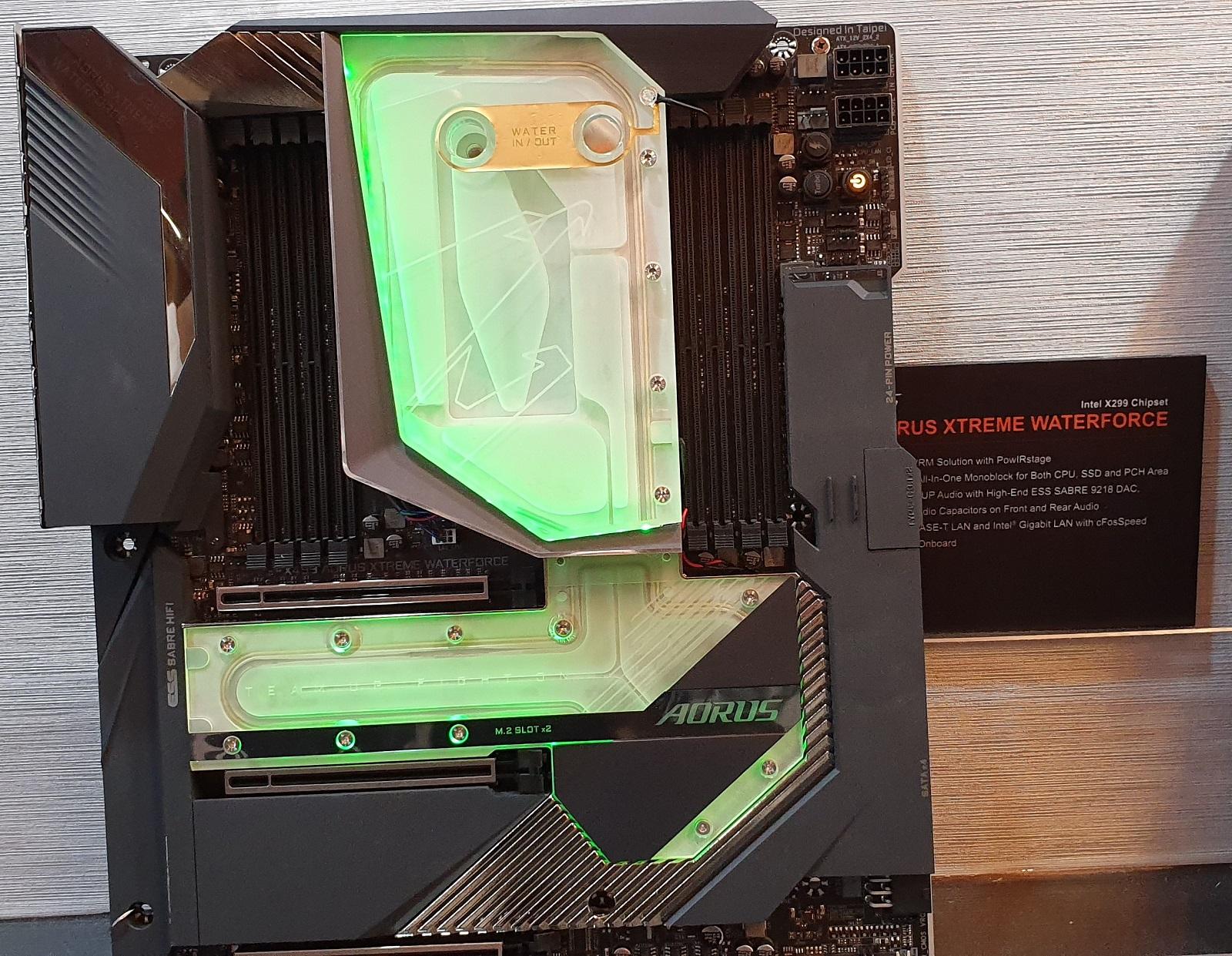 gigabyte x299g aorus xtreme waterforce