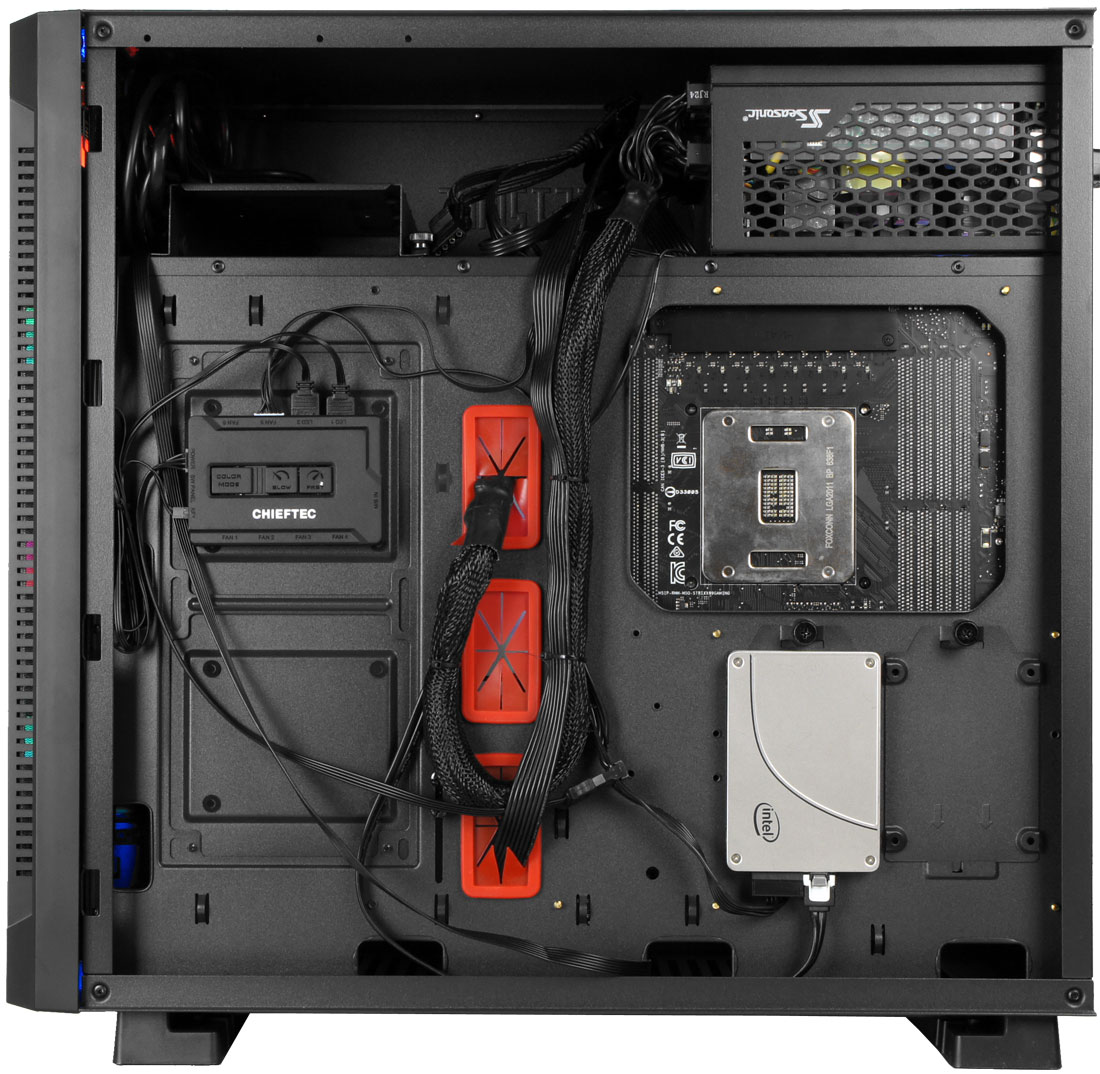 Derrière le plateau du G1