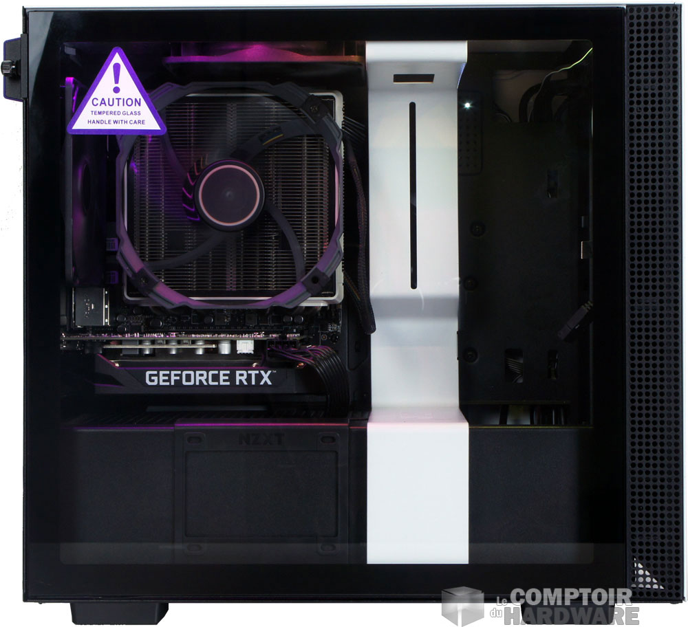 Côté panneau vitré